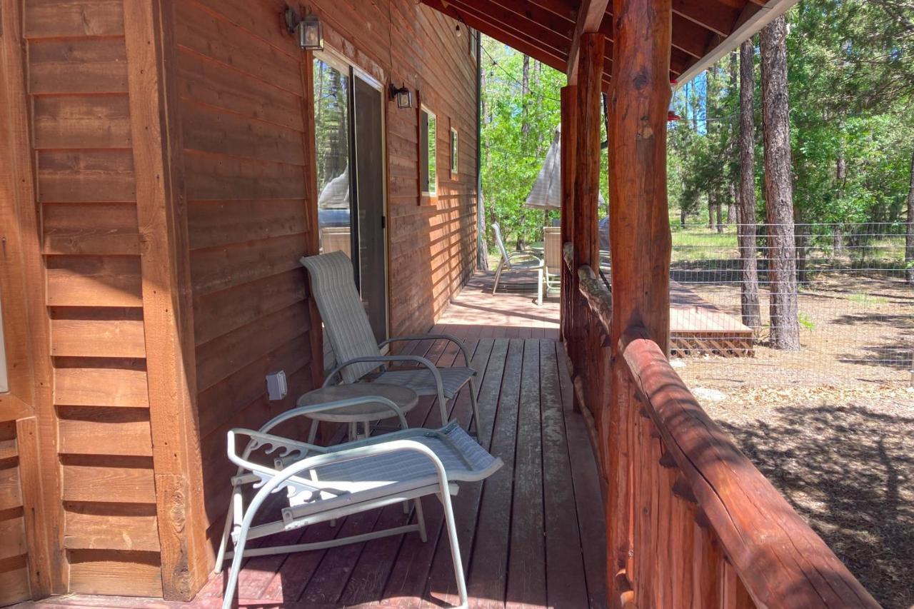 הוילה פיינטופ-לייקסייד Whispering Pines Retreat מראה חיצוני תמונה