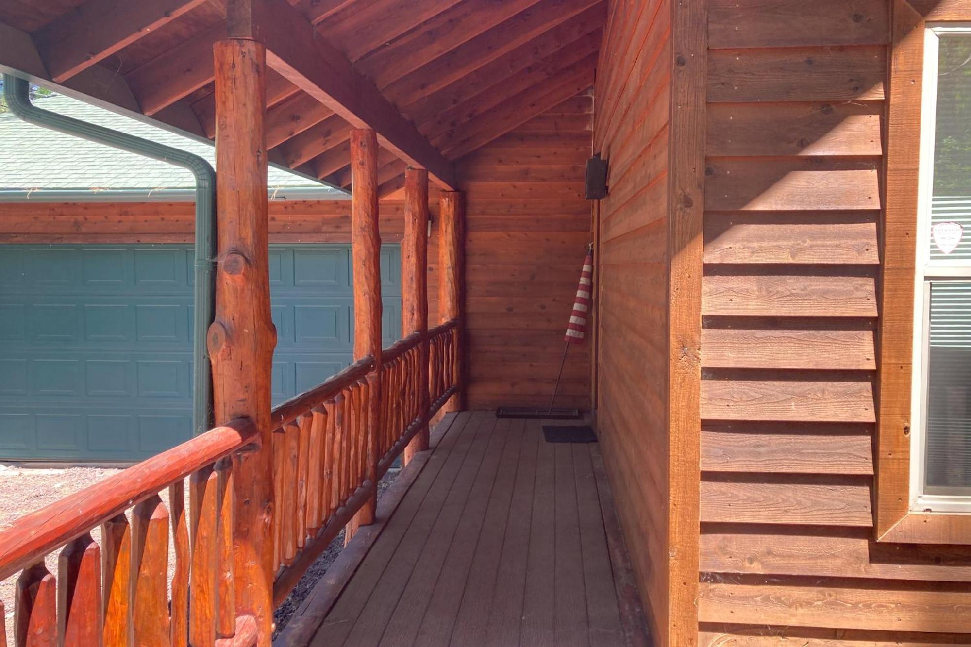 הוילה פיינטופ-לייקסייד Whispering Pines Retreat מראה חיצוני תמונה